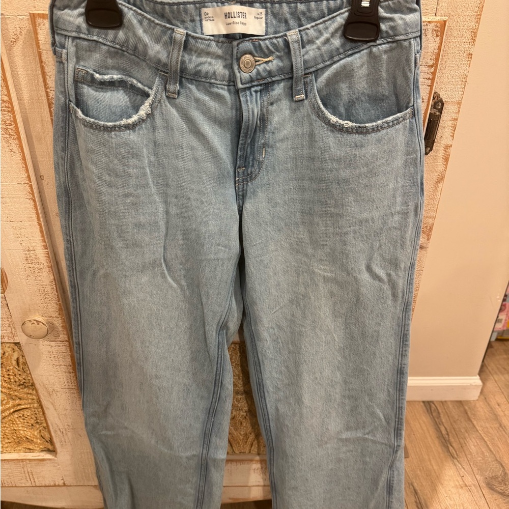 Hollister Women's Straight Leg Light Blue Jeans